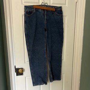 Reitmans Straight Leg Jeans